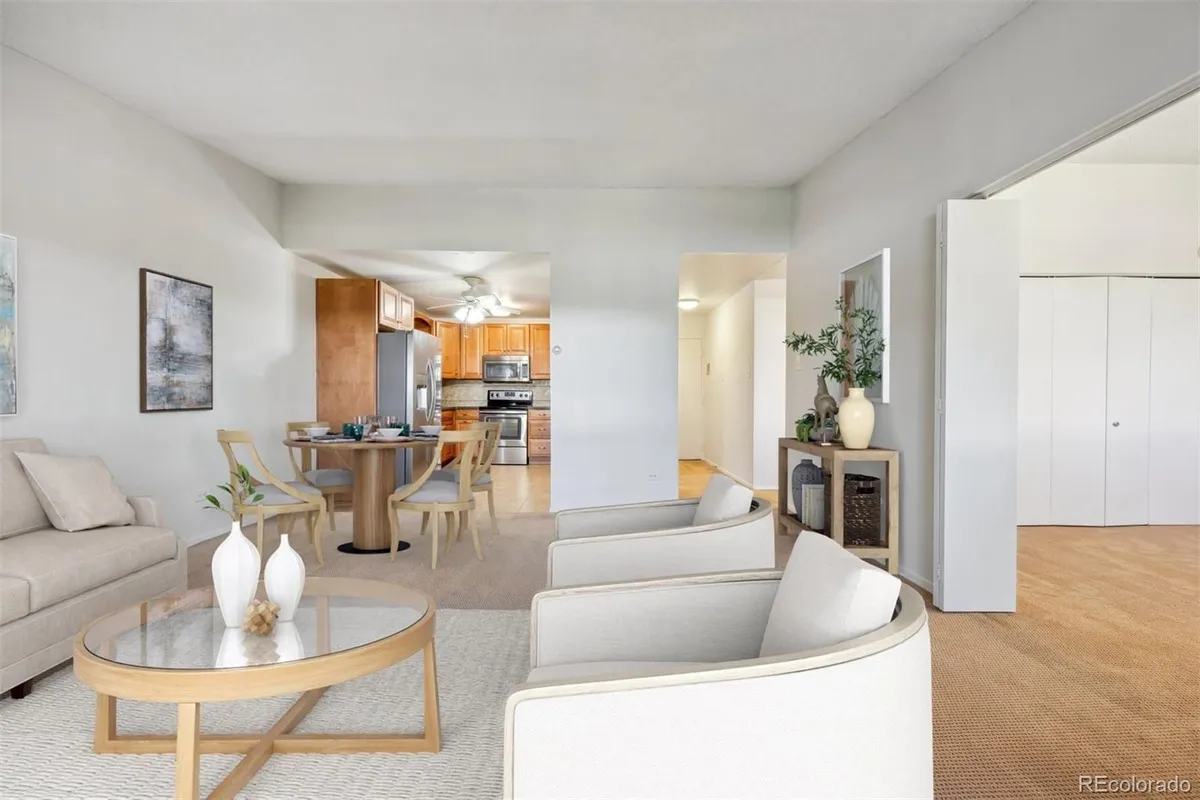 Property Slideshow image 1 of 31 | 725 s alton way unit 7d, Denver, CO, 80247