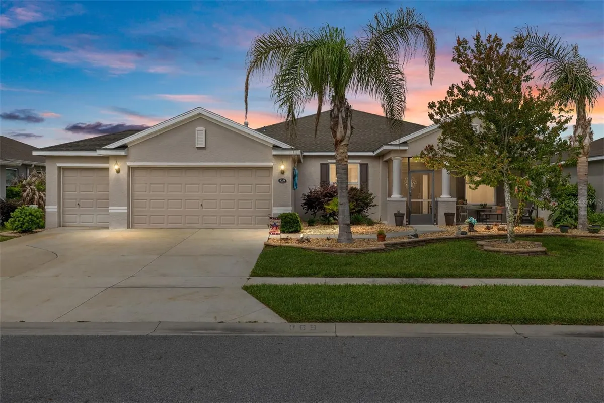 Property Slideshow image 1 of 62 | 4258 james river cir, Leesburg, FL, 34748