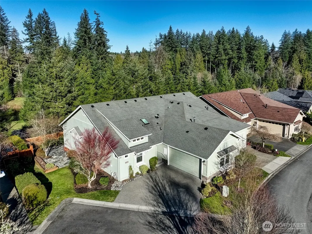 Property Slideshow image 1 of 39 | 22818 ne 132nd pl, Redmond, WA, 98053