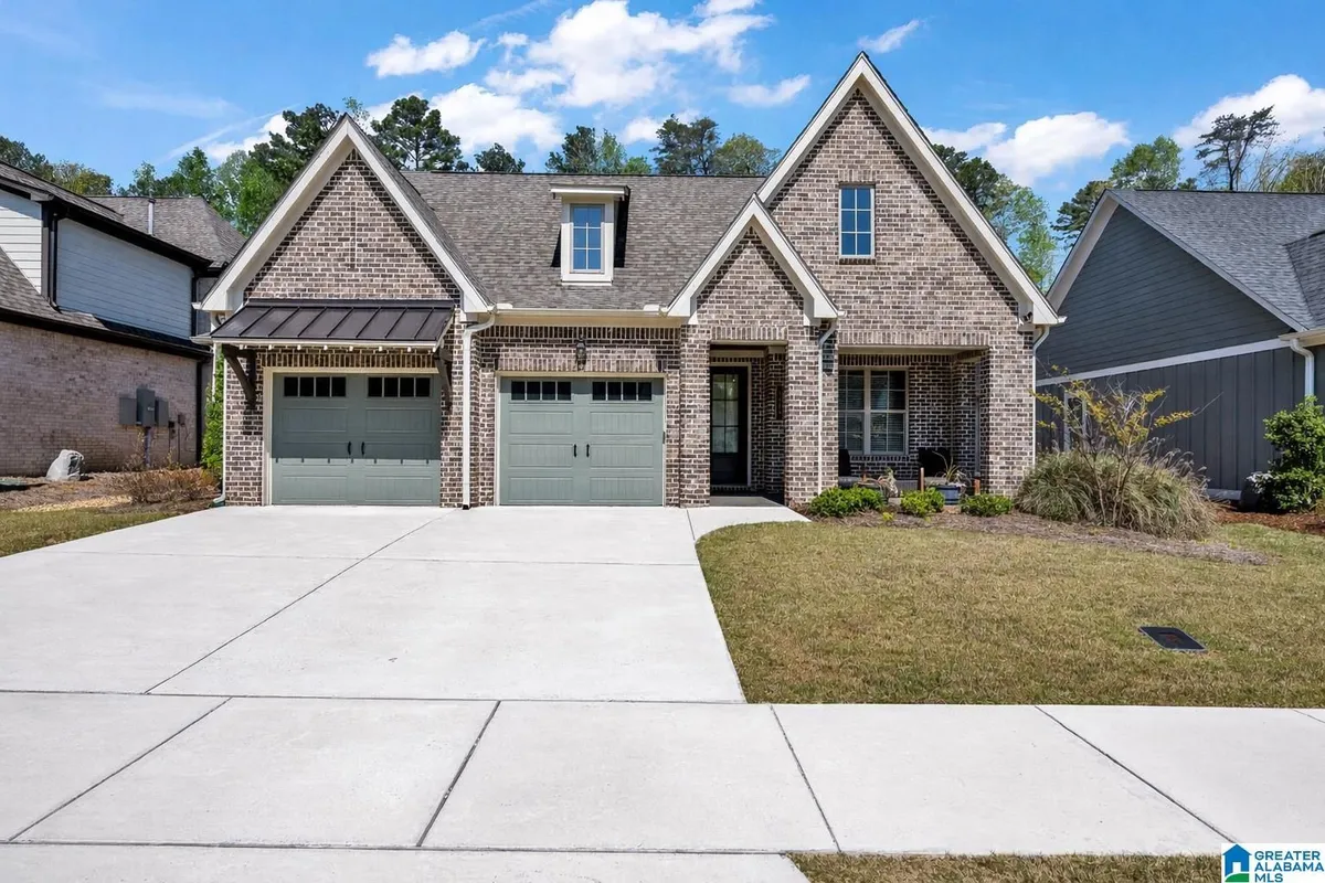 Property Slideshow image 1 of 32 | 8318 annika dr, Hoover, AL, 35244