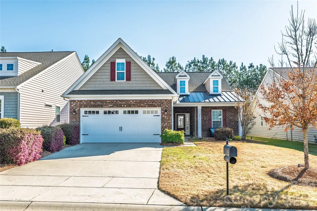 Property Slideshow image 1 of 30 | 1016 wells ln, Fort Mill, SC, 29707
