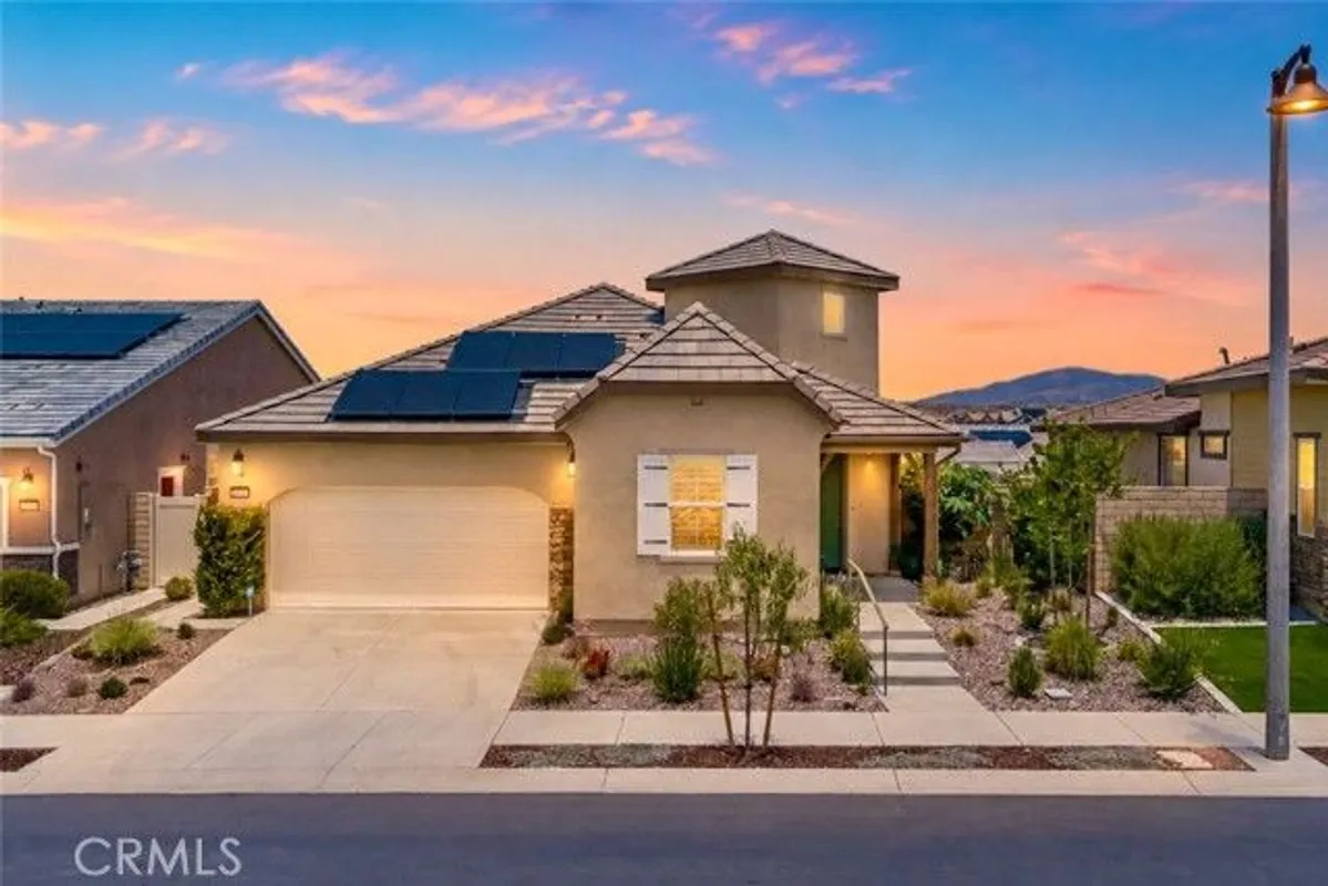 Property Slideshow image 1 of 43 | 32042 hyacinth way, Temecula, CA, 92591