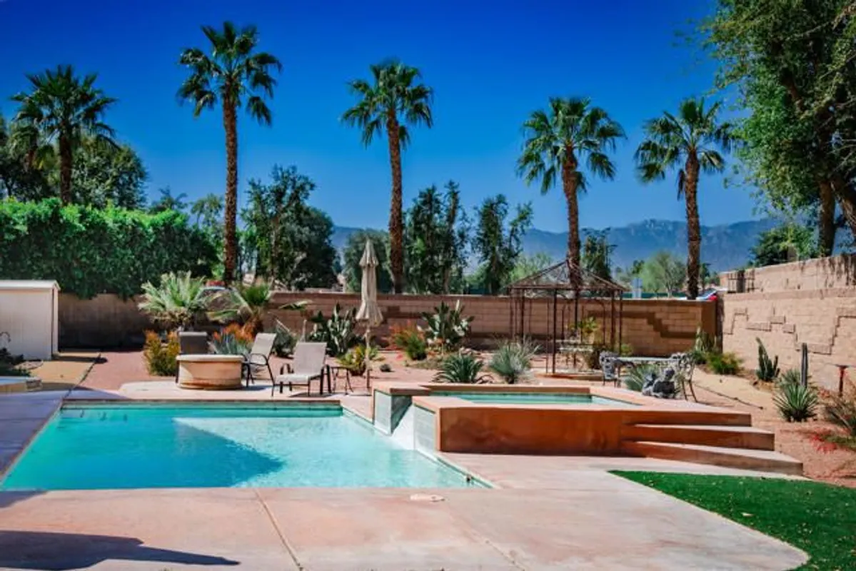 Property Slideshow image 1 of 41 | 80060 kinghorn ct, Indio, CA, 92201