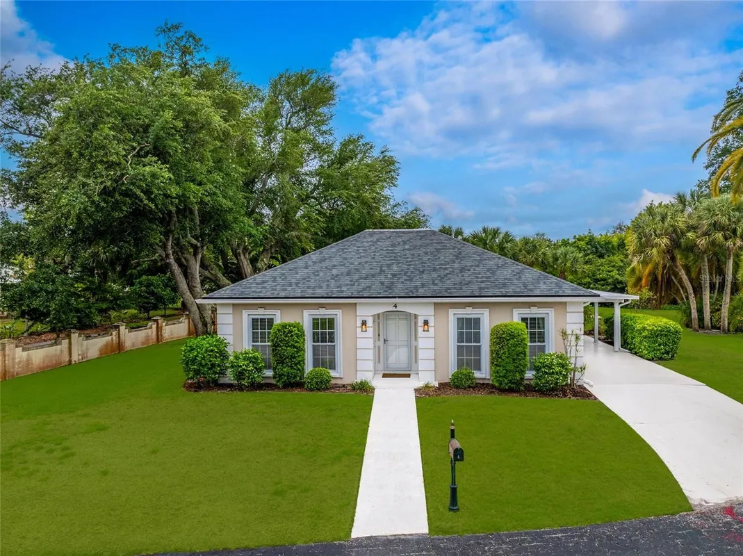 Property Slideshow image 1 of 77 | 4 curacao cir 40, Englewood, FL, 34223