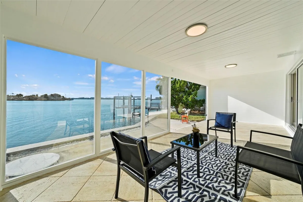 Property Slideshow image 1 of 54 | 642 boca ciega point blvd s, St Petersburg, FL, 33708