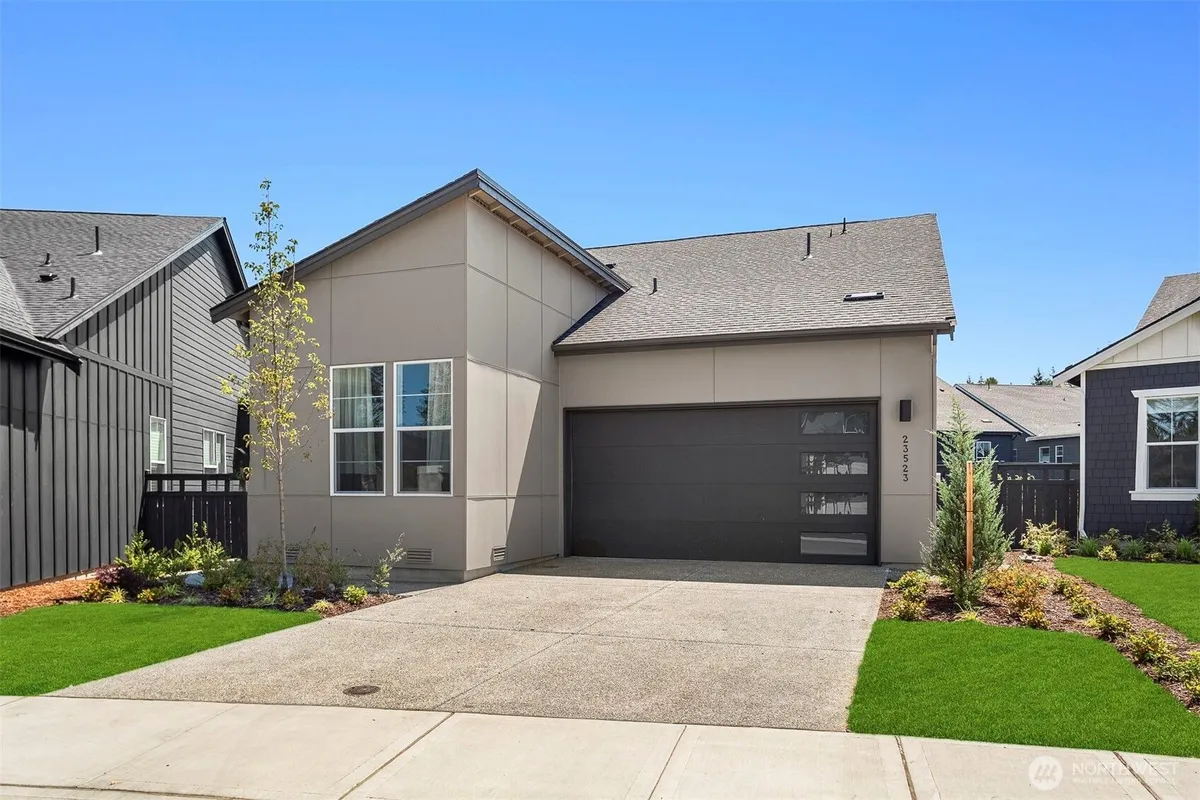 Property Slideshow image 1 of 40 | 33891 calla lily pl se, Black Diamond, WA, 98010