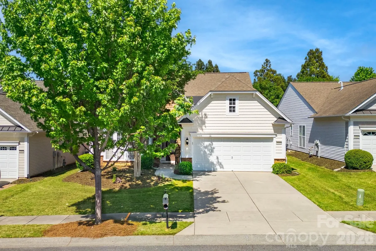 Property Slideshow image 1 of 46 | 2221 hartwell ln, Fort Mill, SC, 29707
