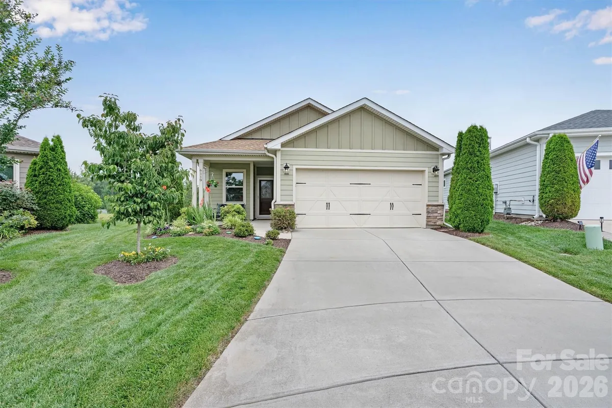 Property Slideshow image 1 of 48 | 6119 raven rock dr, Denver, NC, 28037
