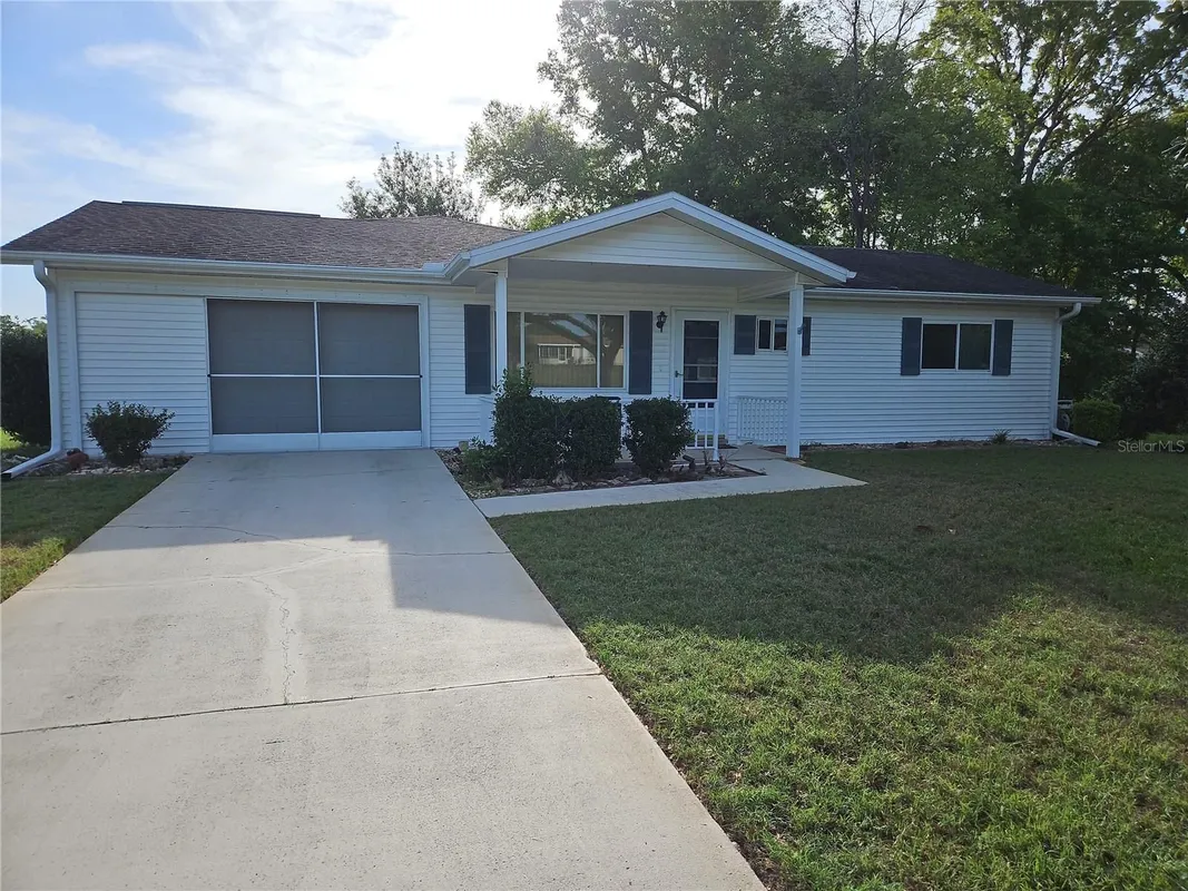 Property Slideshow image 1 of 30 | 11087 sw 77th ct, Ocala, FL, 34476