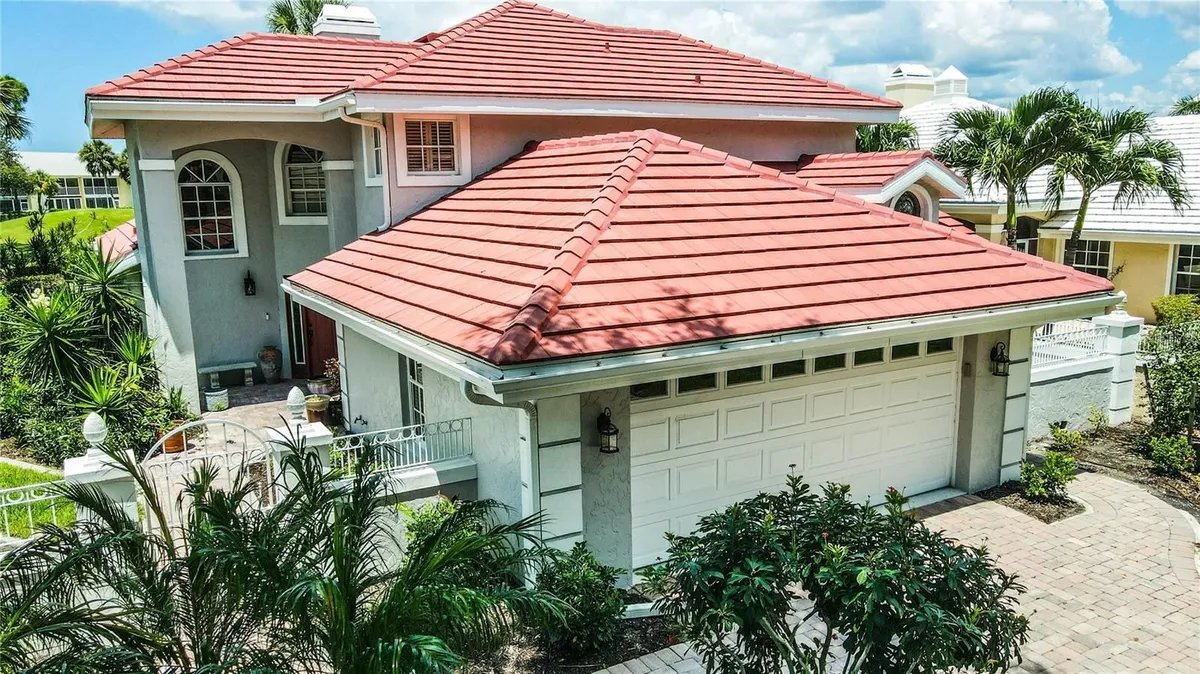 Property Slideshow image 1 of 66 | 404 cardiff rd 17, Venice, FL, 34293