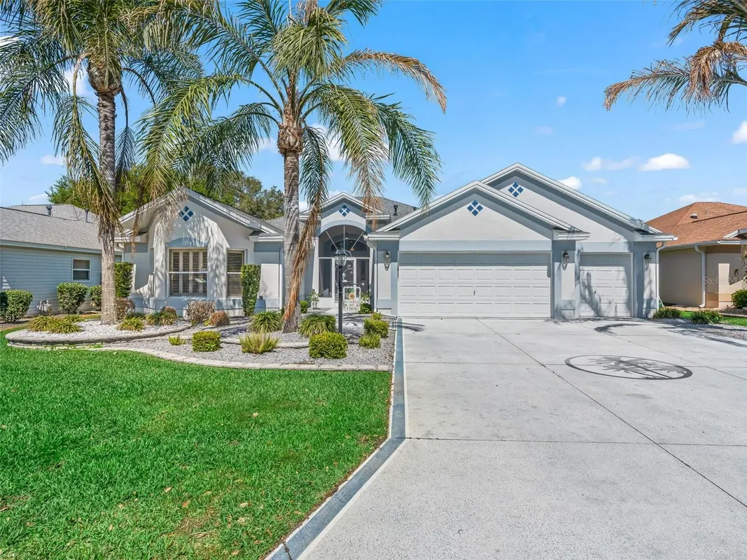 Property Slideshow image 1 of 39 | 1569 olar ct, The Villages, FL, 32162