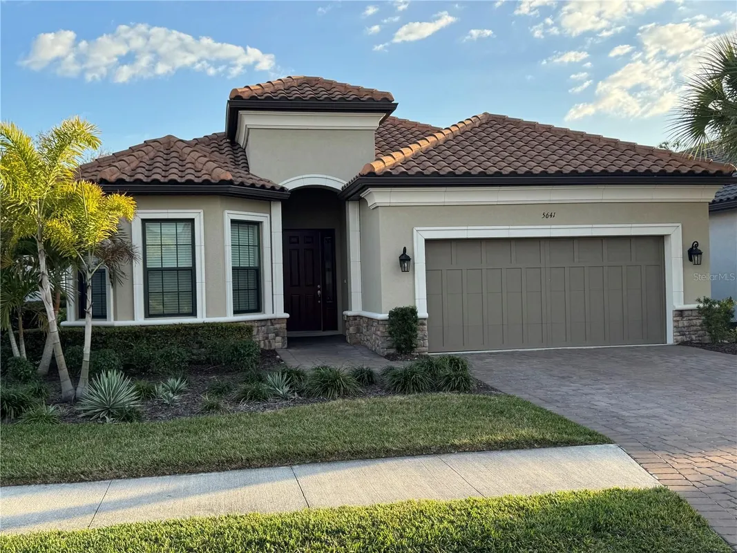 Property Slideshow image 1 of 10 | 5641 scarlotti st, Nokomis, FL, 34275