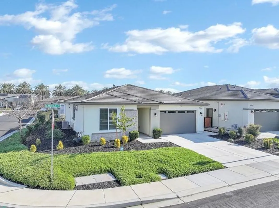 Property Slideshow image 1 of 44 | 102 coral st, Brentwood, CA, 94513