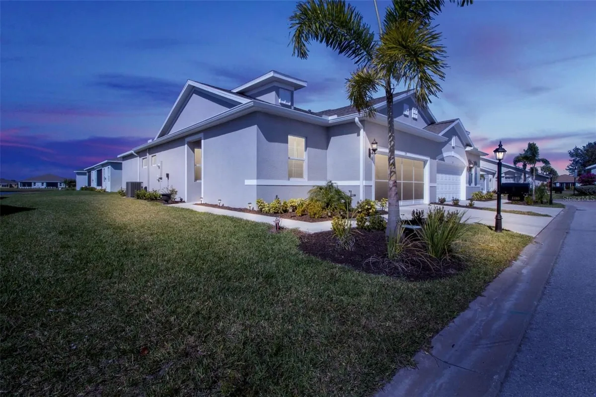 Property Slideshow image 1 of 41 | 1755 nottingham trl, Port Charlotte, FL, 33980