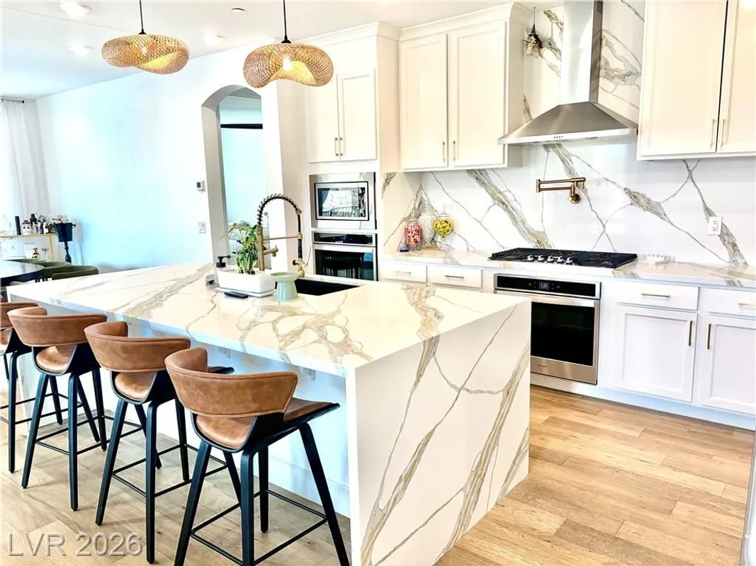 Property Slideshow image 1 of 59 | 6 sun lily ln, Henderson, NV, 89011