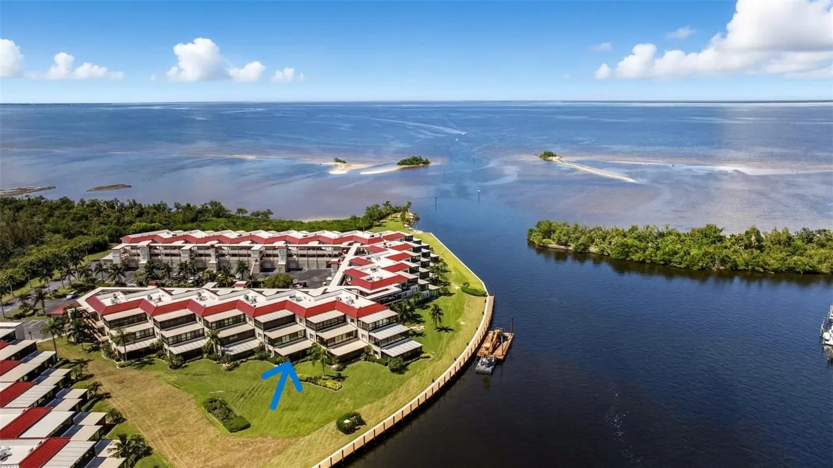 Property Slideshow image 1 of 47 | 3260 southshore dr apt 63a, Punta Gorda, FL, 33955