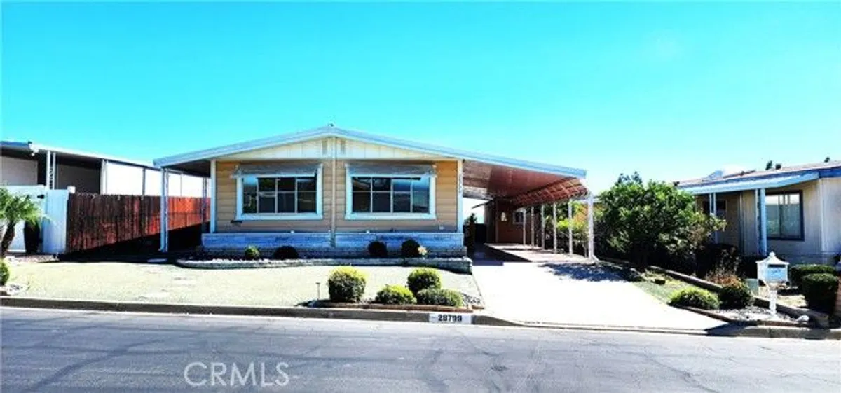 Property Slideshow image 1 of 23 | 28799 via playa del rey, Murrieta, CA, 92563