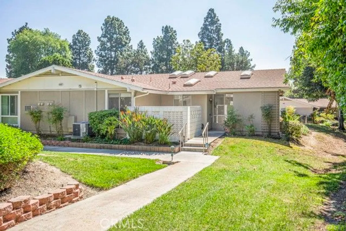 Property Slideshow image 1 of 29 | 447 ave sevilla e, Laguna Woods, CA, 92637
