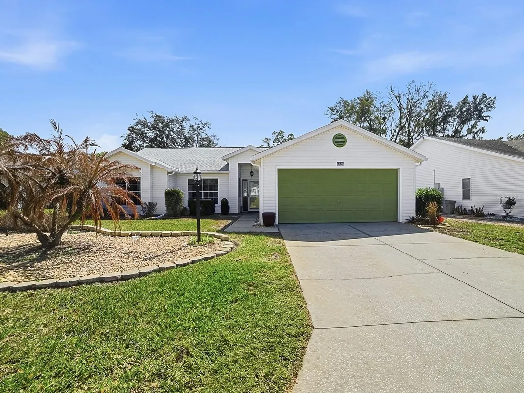 Property Slideshow image 1 of 54 | 5535 tangelo st, Leesburg, FL, 34748