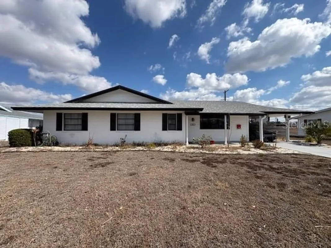 Property Slideshow image 1 of 54 | 1021 augusta dr, Sun City Center, FL, 33573