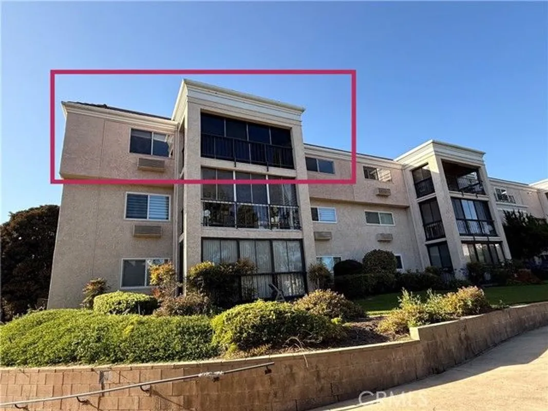 Property Slideshow image 1 of 47 | 5511 paseo del lago 3f, Laguna Woods, CA, 92637