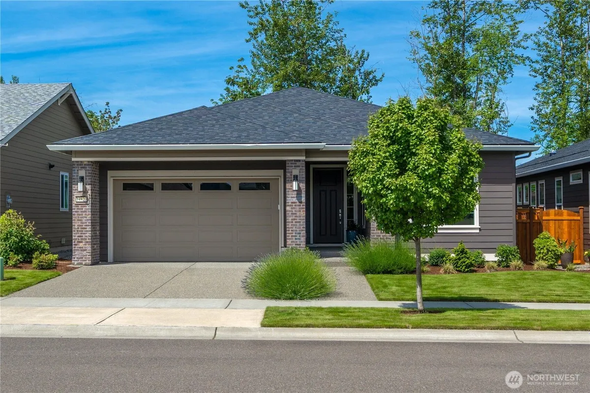 Property Slideshow image 1 of 28 | 14820 179th ave, Bonney Lake, WA, 98391