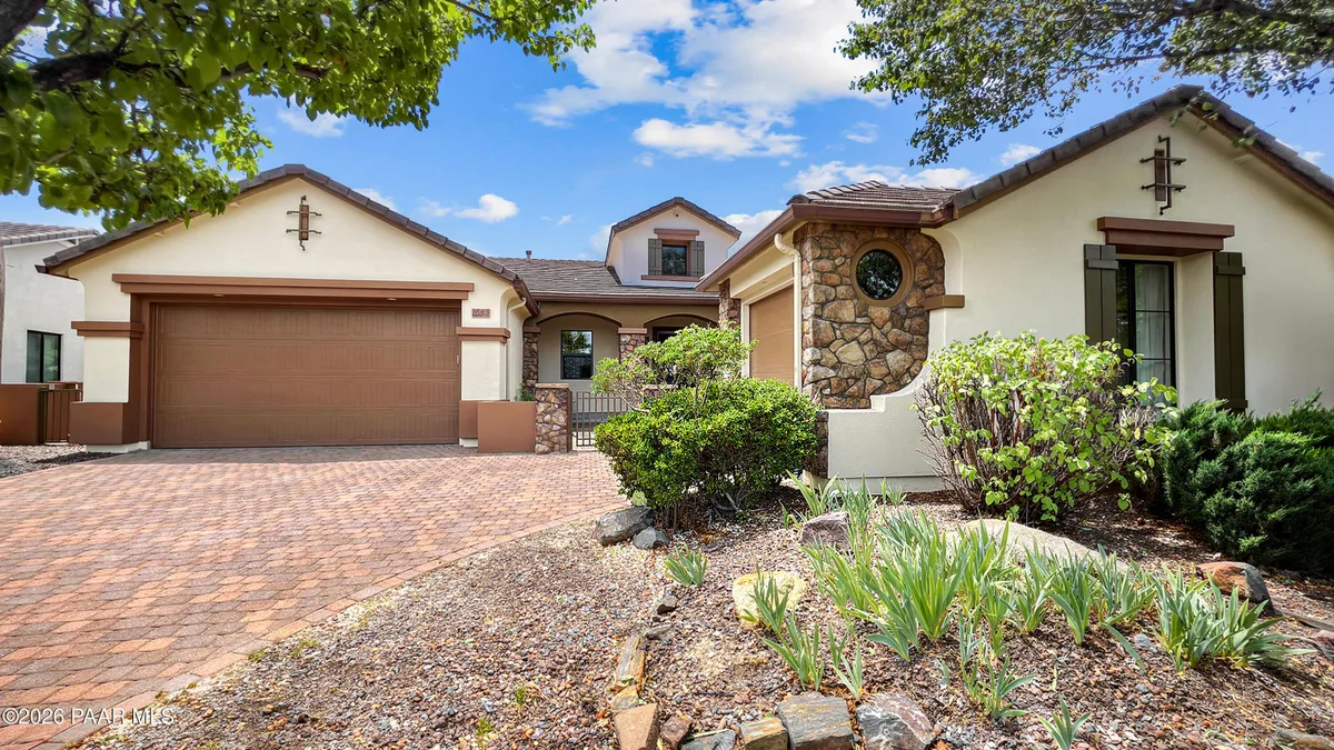Property Slideshow image 1 of 35 | 1665 constable st, Prescott, AZ, 86301