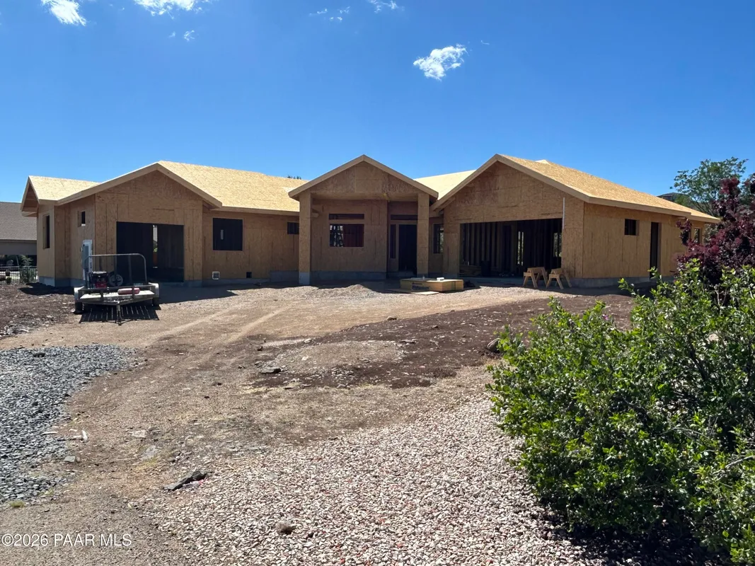 Property Slideshow image 1 of 45 | 1410 claiborne cir, Prescott, AZ, 86301