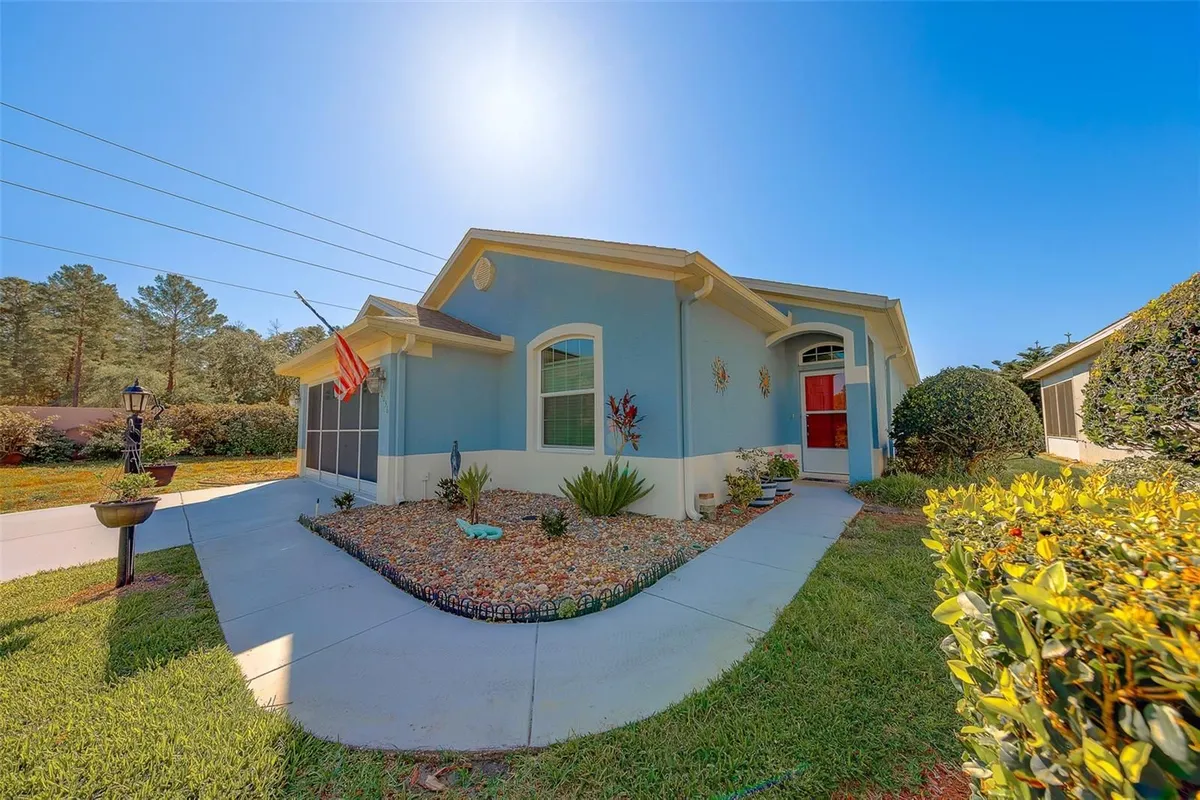 Property Slideshow image 1 of 49 | 10036 brookdale dr, New Port Richey, FL, 34655