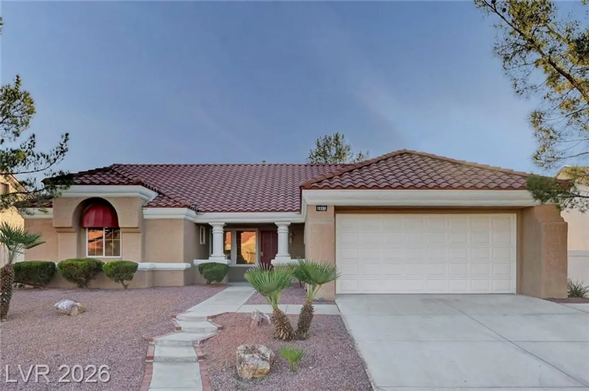 Property Slideshow image 1 of 68 | 8805 smokey dr, Las Vegas, NV, 89134