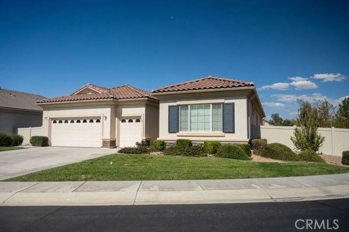 Property Slideshow image 1 of 17 | 10939 rockaway glen rd, Apple Valley, CA, 92308