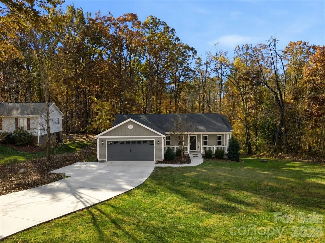 Property Slideshow image 1 of 12 | 2705 andrew point dr 1, Denver, NC, 28037