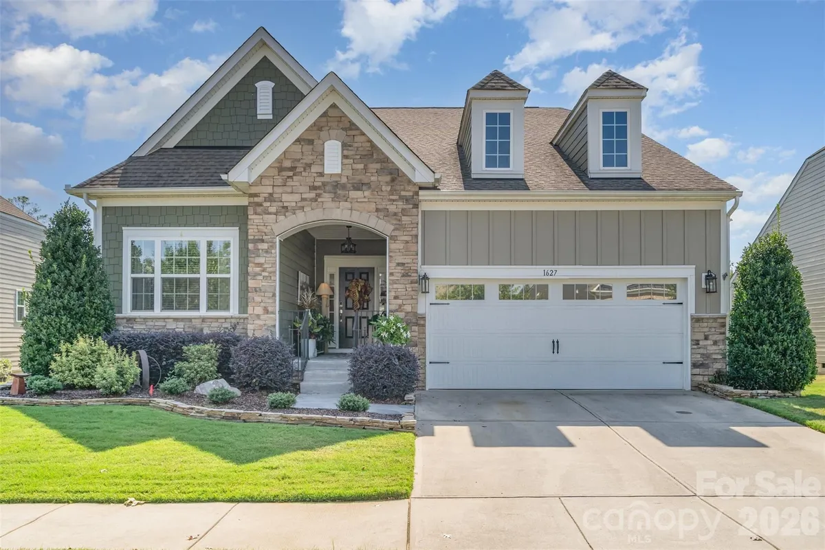 Property Slideshow image 1 of 40 | 1627 tranquility blvd, Lancaster, SC, 29720
