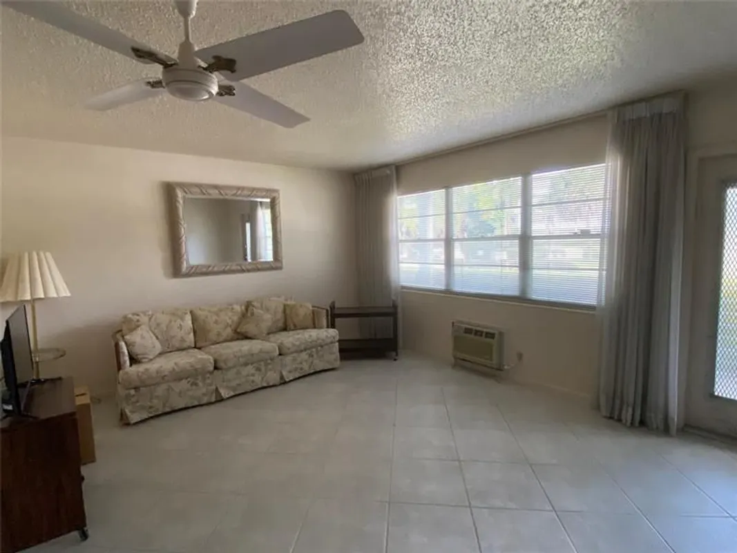 Property Slideshow image 1 of 38 | 148 upminster g # 148, Deerfield Beach, FL, 33442