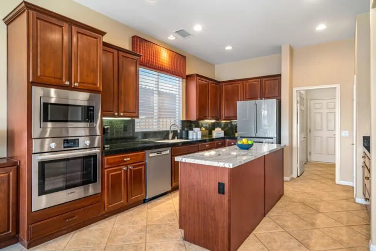 Property Slideshow image 1 of 68 | 80607 prestwick pl, Indio, CA, 92201