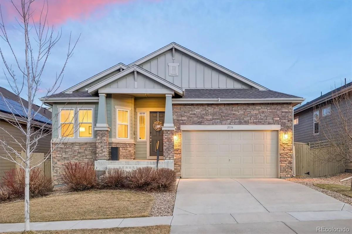 Property Slideshow image 1 of 45 | 2136 s saulsbury ct, Lakewood, CO, 80227