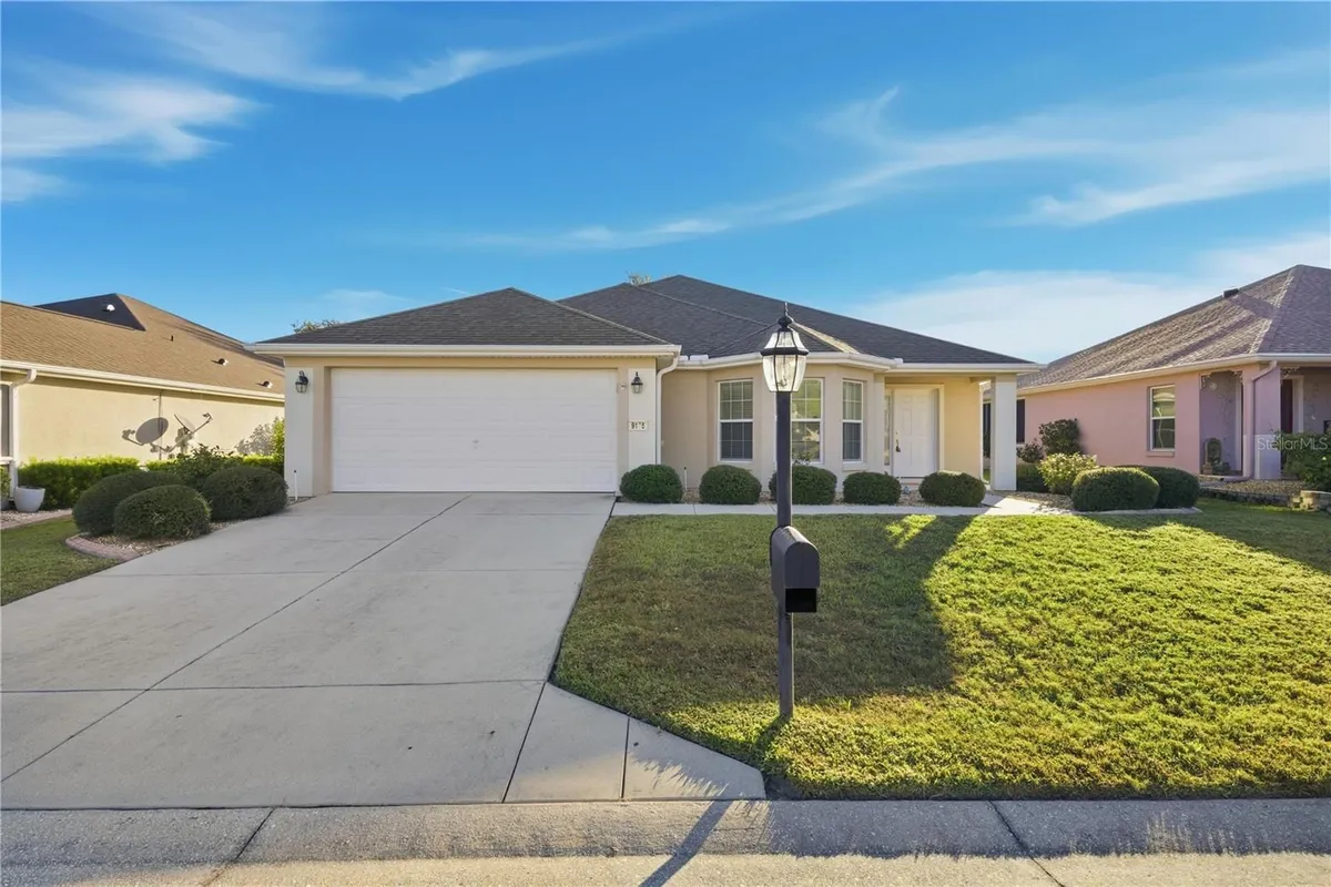 Property Slideshow image 1 of 28 | 9175 se 118th loop, Summerfield, FL, 34491