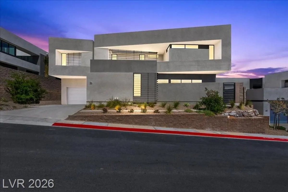 Property Slideshow image 1 of 34 | 36 rainbow point pl, Henderson, NV, 89011