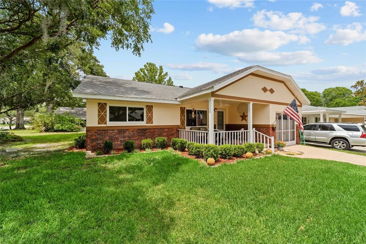 Property Slideshow image 1 of 30 | 8677 sw 95th ln a, Ocala, FL, 34481
