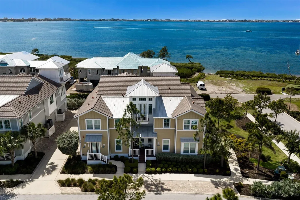 Property Slideshow image 1 of 79 | 318 compass point dr 202, Bradenton, FL, 34209