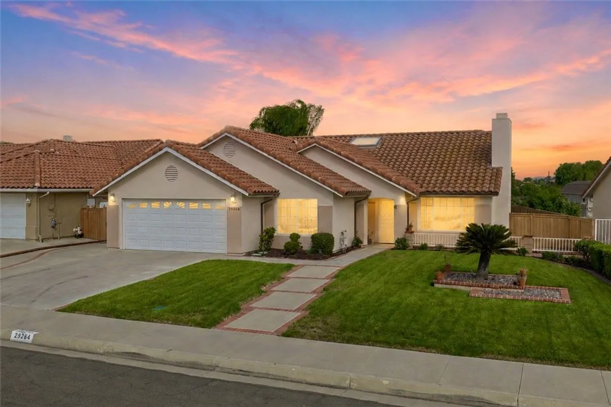 Property Slideshow image 1 of 48 | 29264 cool creek dr, Menifee, CA, 92586