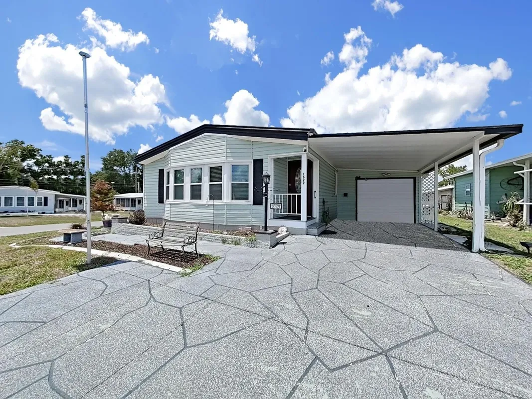 Property Slideshow image 1 of 44 | 1629 tally ho dr, Lakeland, FL, 33810