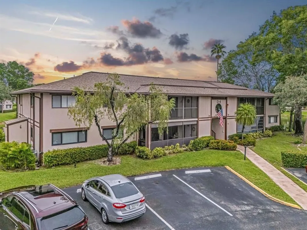 Property Slideshow image 1 of 29 | 9947 n belfort cir # 114, Tamarac, FL, 33321