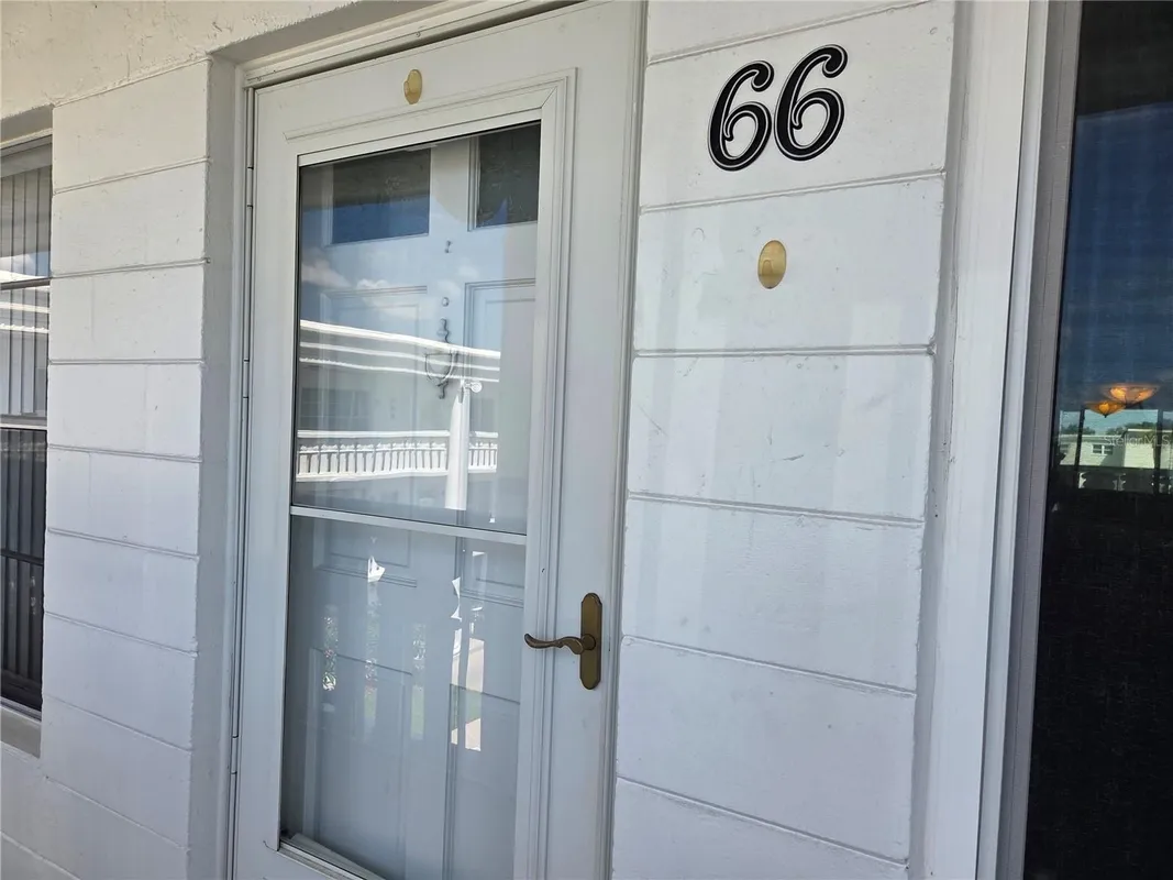 Property Slideshow image 1 of 30 | 2454 australia way 66, Clearwater, FL, 33763