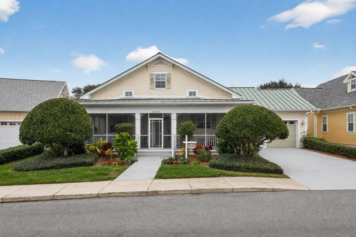 Property Slideshow image 1 of 40 | 1028 cottage dr, The Villages, FL, 32162
