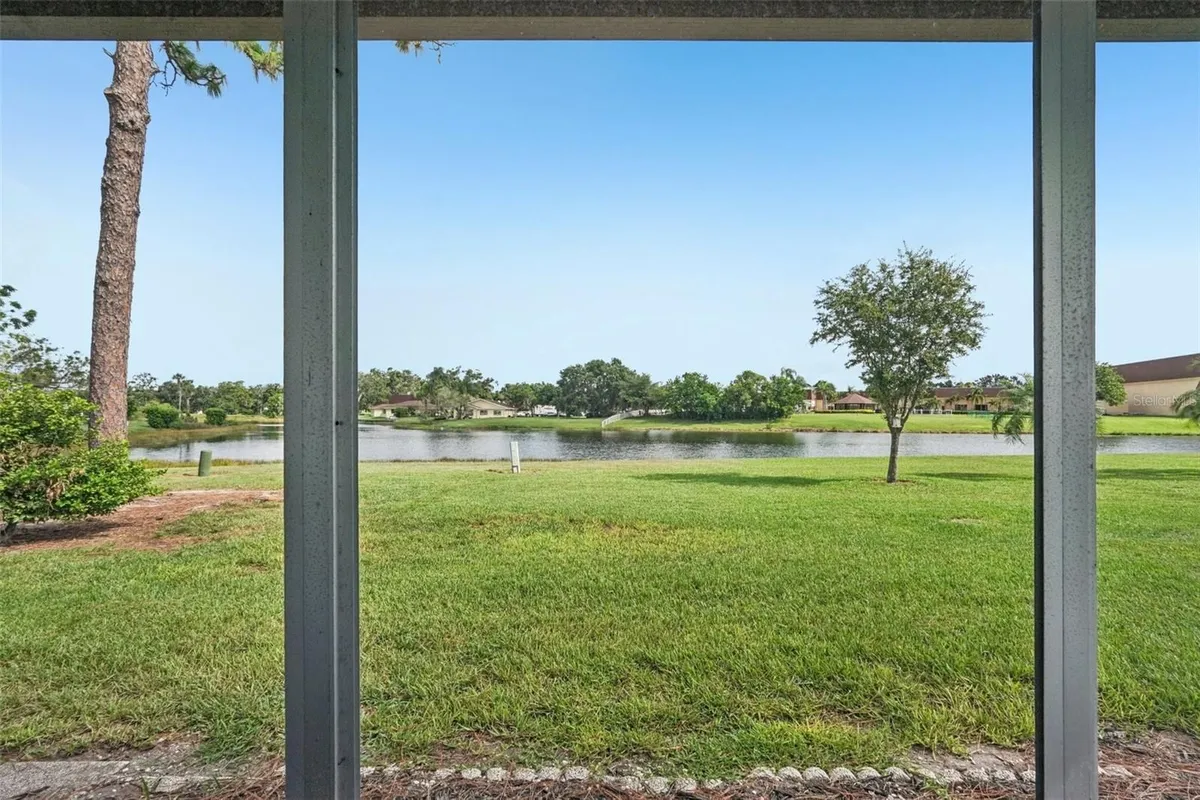 Property Slideshow image 1 of 50 | 201 kings blvd 19, Sun City Center, FL, 33573