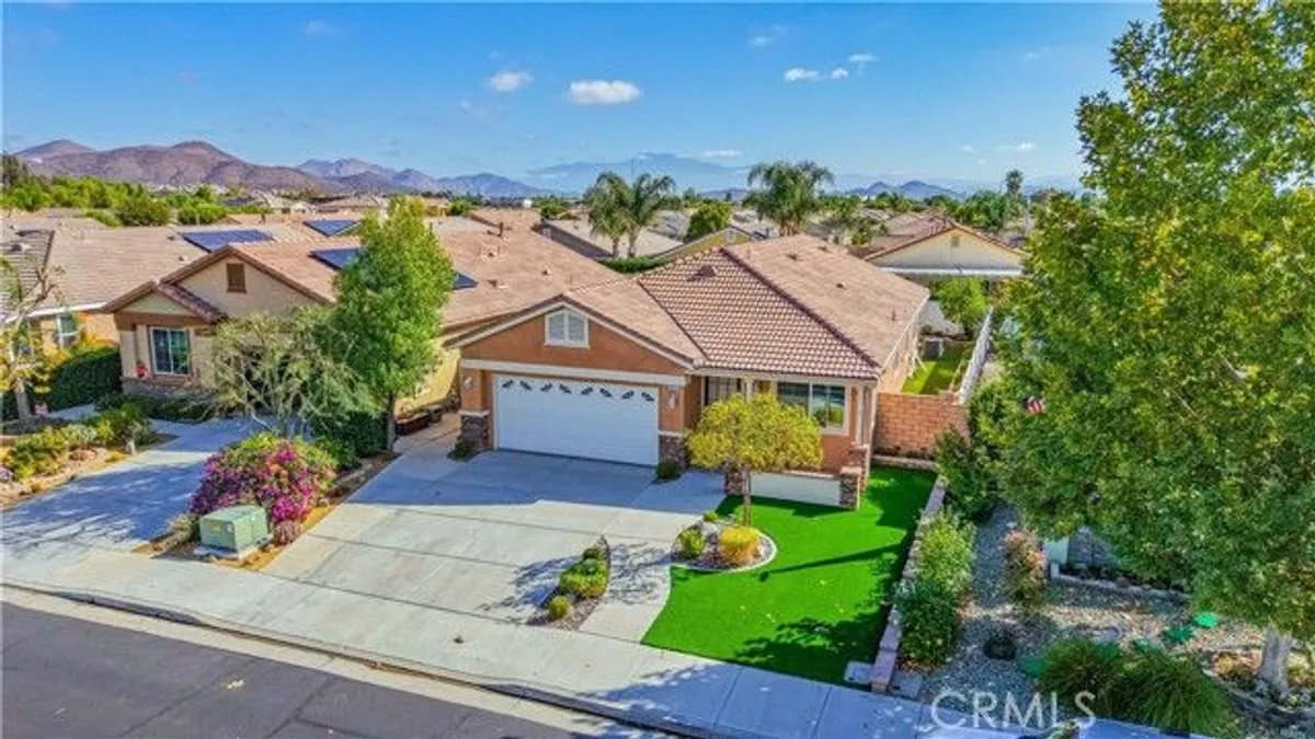 Property Slideshow image 1 of 49 | 30282 silicate dr, Menifee, CA, 92584