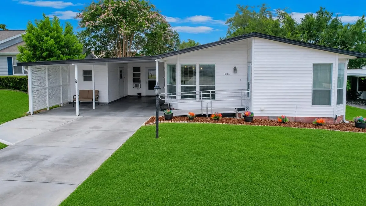 Property Slideshow image 1 of 35 | 1203 granada ct, The Villages, FL, 32159