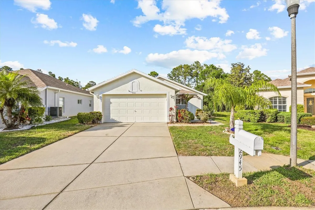 Property Slideshow image 1 of 43 | 2945 wood pointe dr, Holiday, FL, 34691
