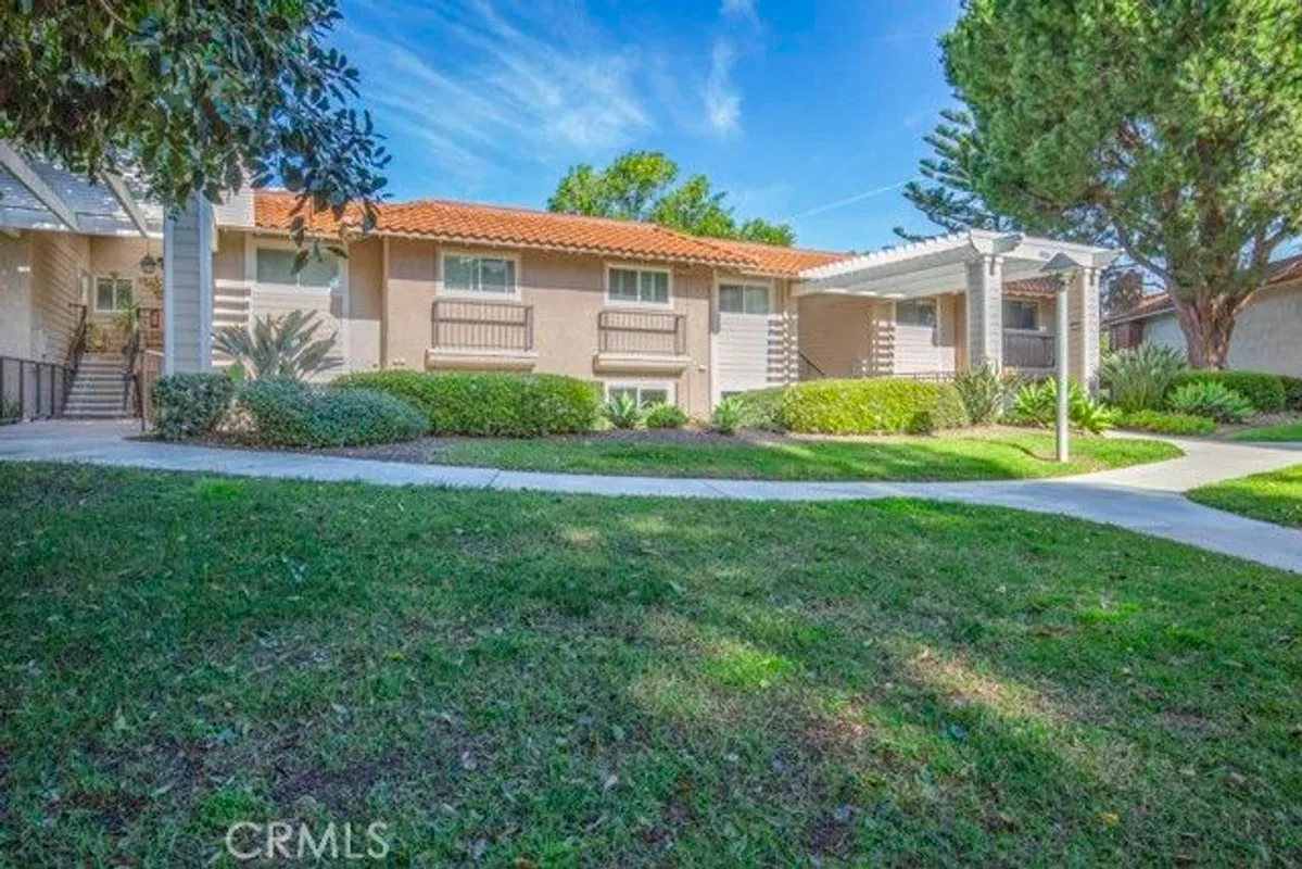 Property Slideshow image 1 of 40 | 3123 n via c, Laguna Woods, CA, 92637